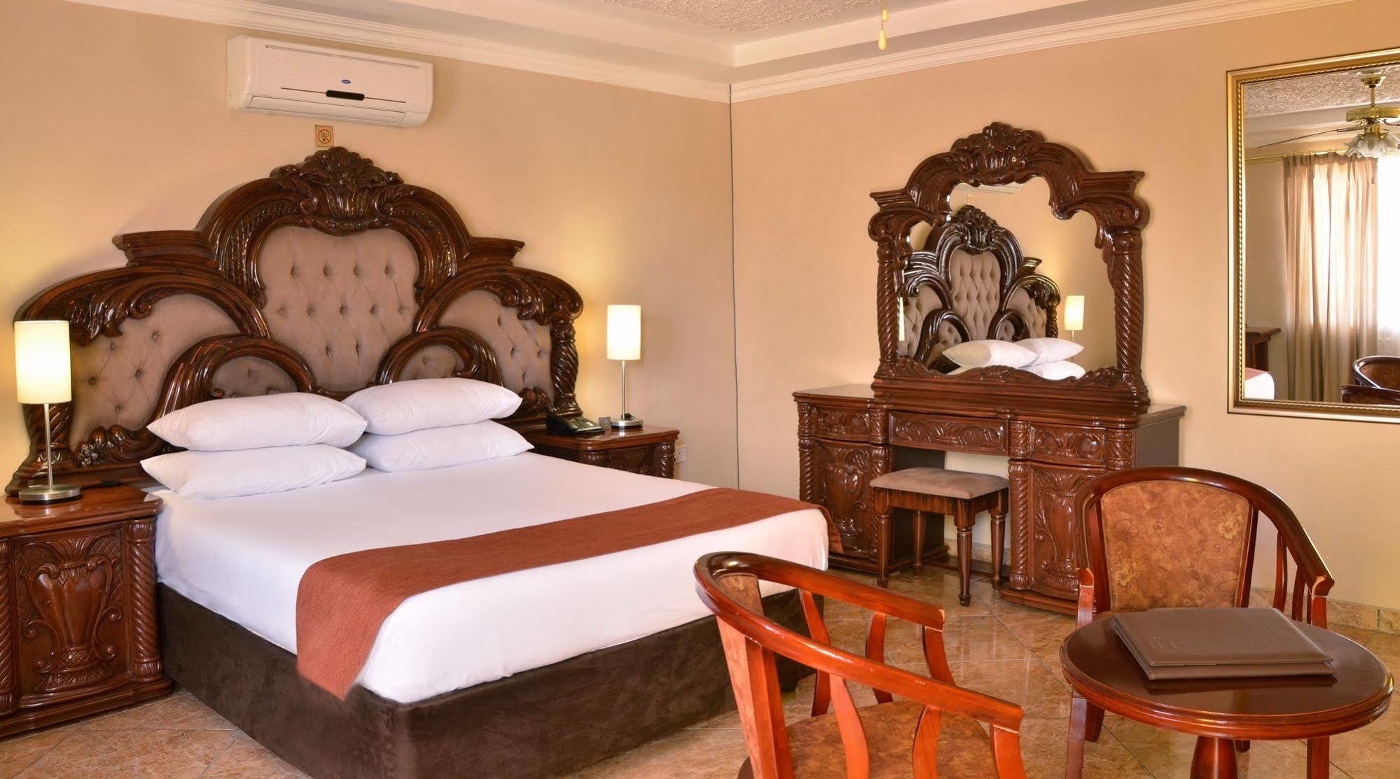 Hotel Cresta Jwaneng Zewnętrze zdjęcie